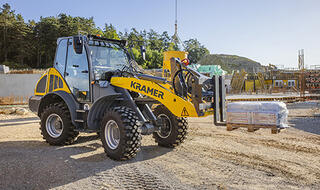 Chargeuse sur pneus Kramer 8105