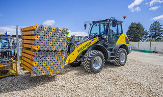 Chargeuse sur pneus Kramer 8115